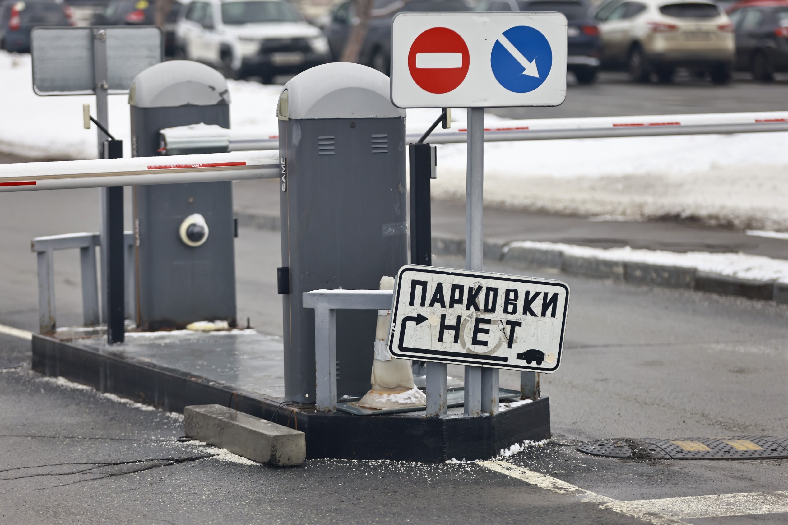 Опрос по строительству новых перехватывающих парковок запустили в Казани
