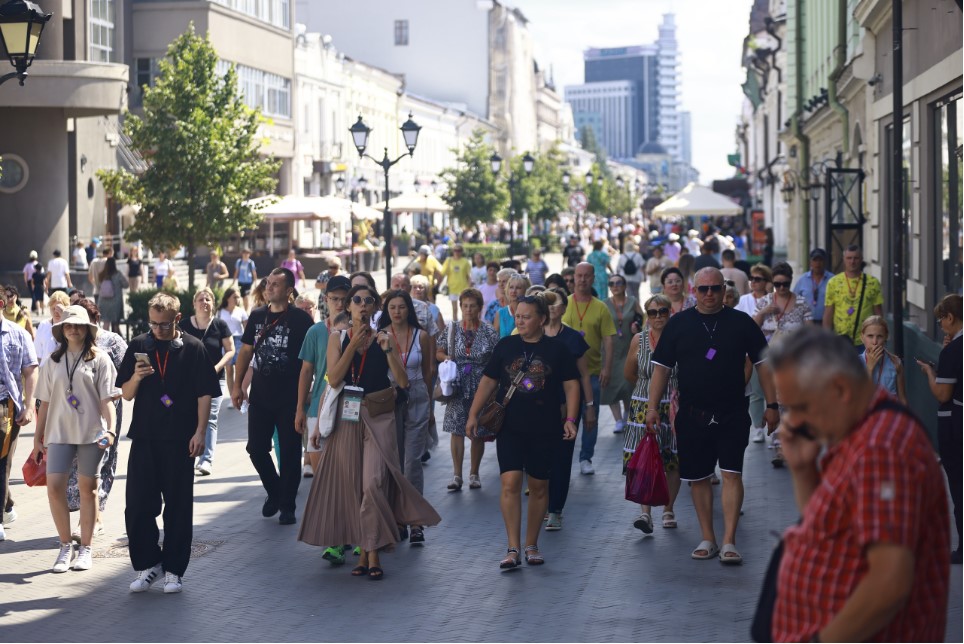 Аналитики подсчитали средний вес мужчин и женщин в России