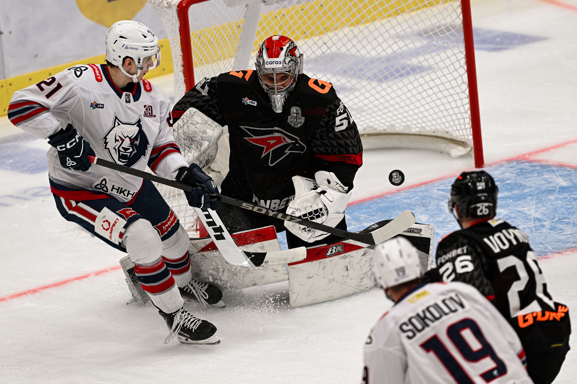 «Нефтехимик» сравнял счет в серии с «Авангардом» в Кубке Гагарина