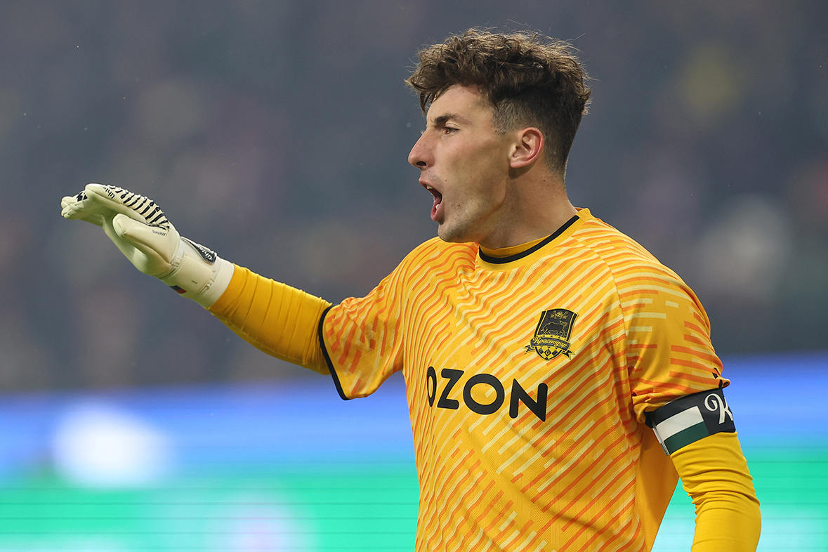 Владимир Быстров рассказал, в какие команды стоит перейти вратарю Агкацеву