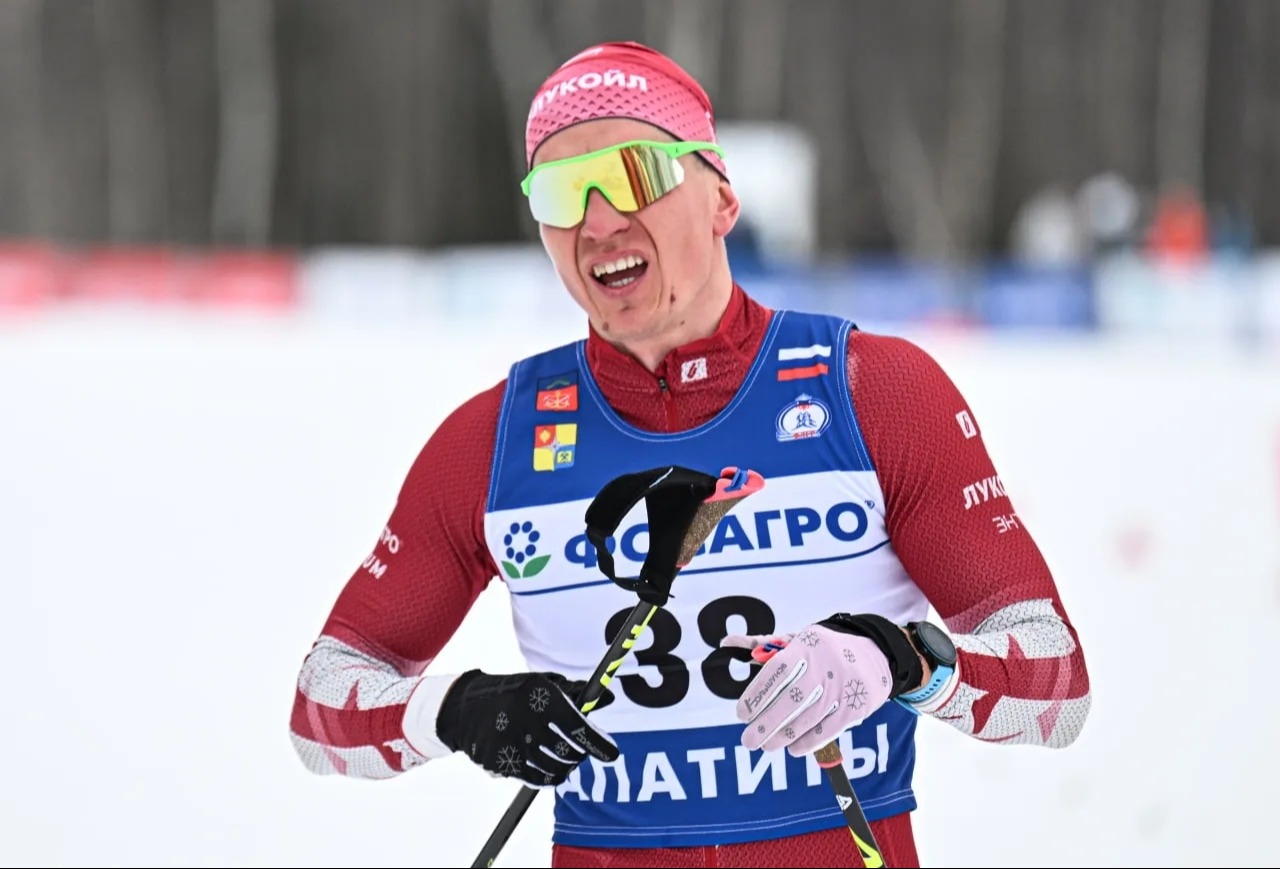 Большунов выиграл первую гонку в финале КР в Кировске