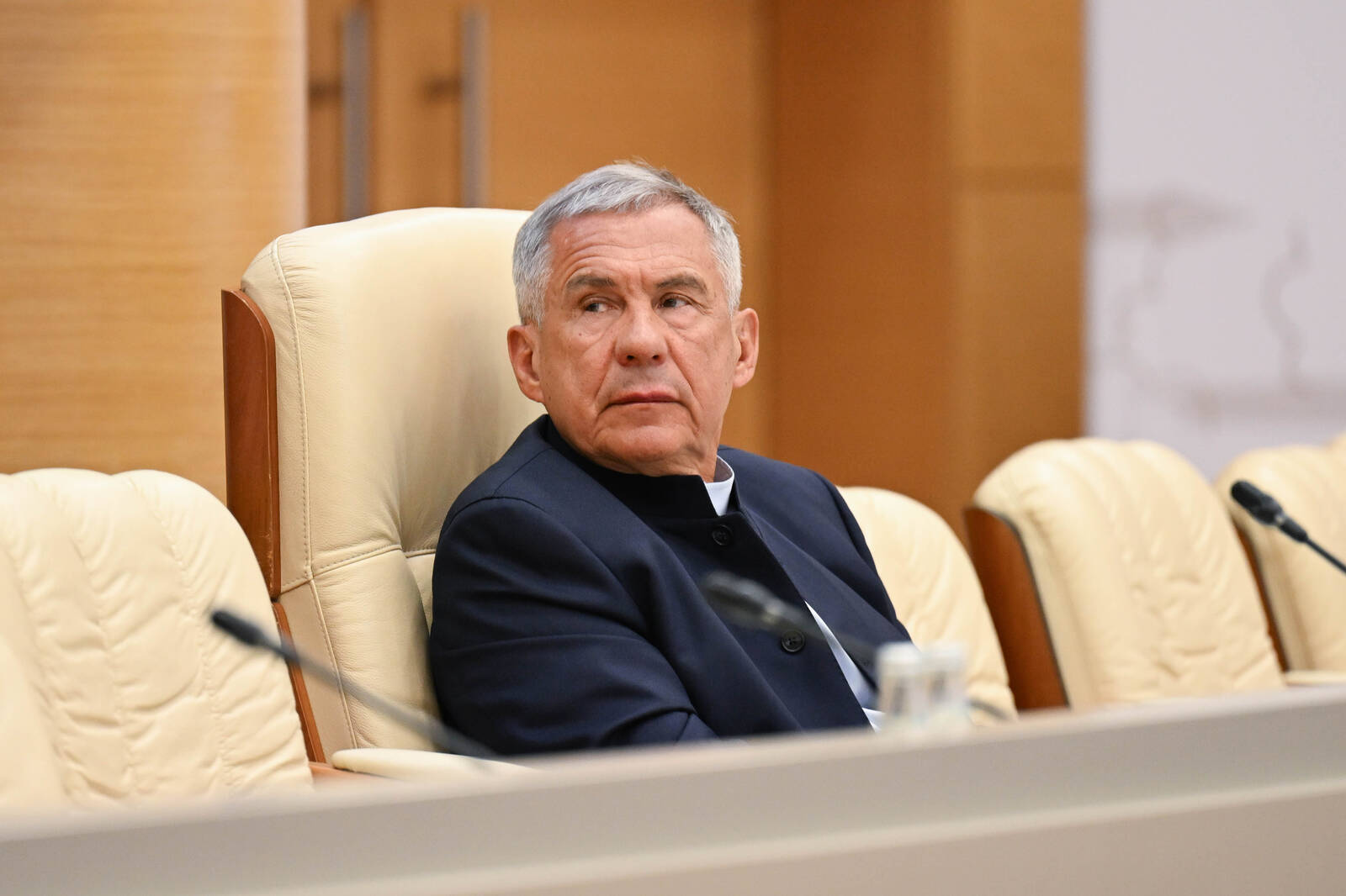 Минниханов призвал научное сообщество Татарстана «выходить из стен лаборатории»