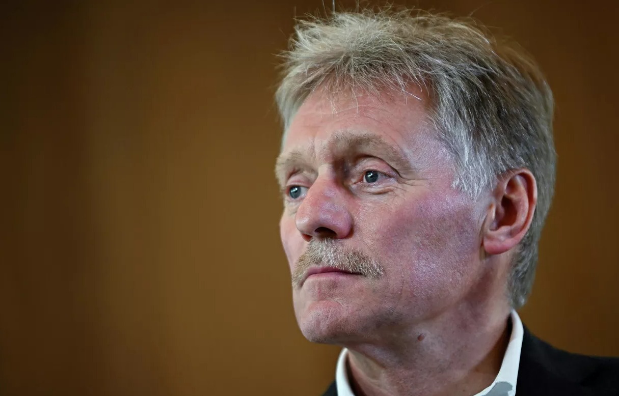 Почему остановились переговоры России, США и Украины, пояснил Песков