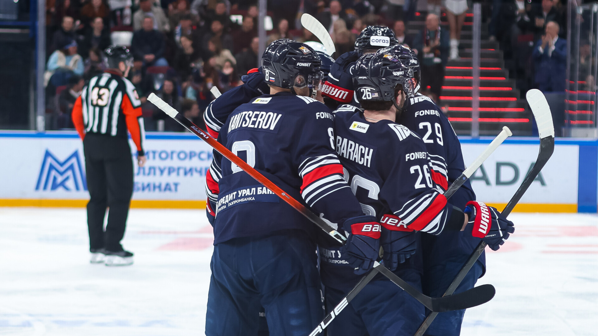 «Металлург» вышел во второй раунд Кубка Гагарина, обыграв «Сибирь» в пяти матчах