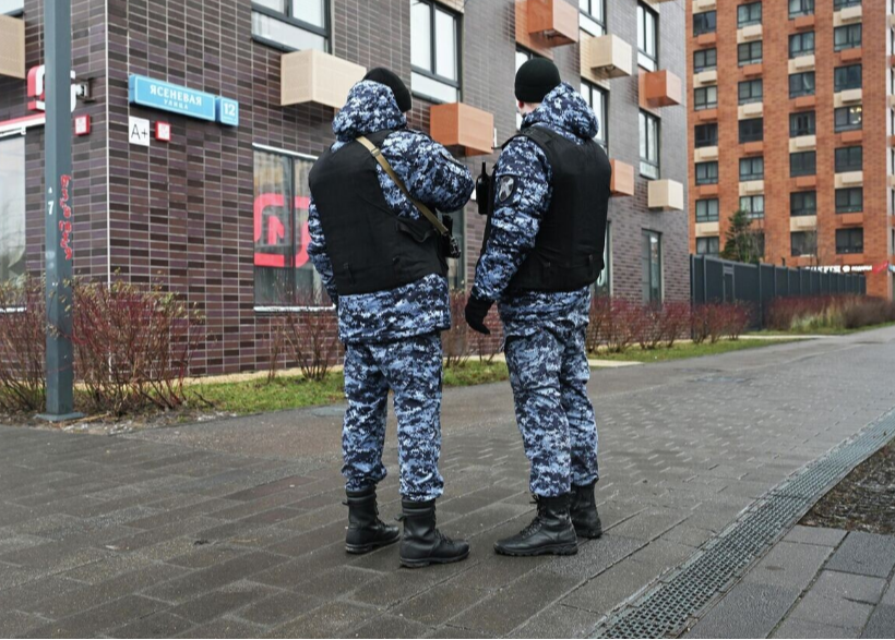 Бастрыкин заявил, что под машиной генерала Сарварова заложили килограмм тротила