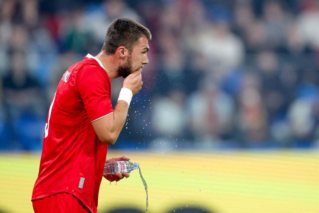 Комличенко: «Язык не повернется сказать, что никто не хочет приезжать в сборную»