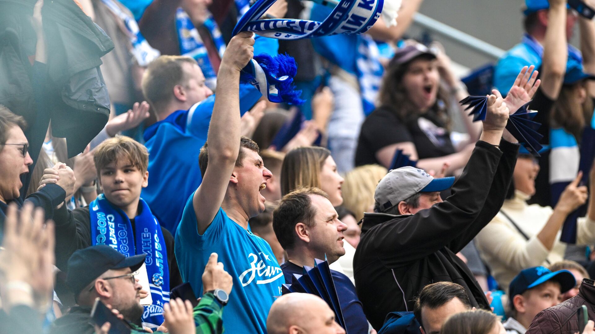 Фанатам «Зенита» не согласовали перформансы на матчи против «Спартака» в Кубке