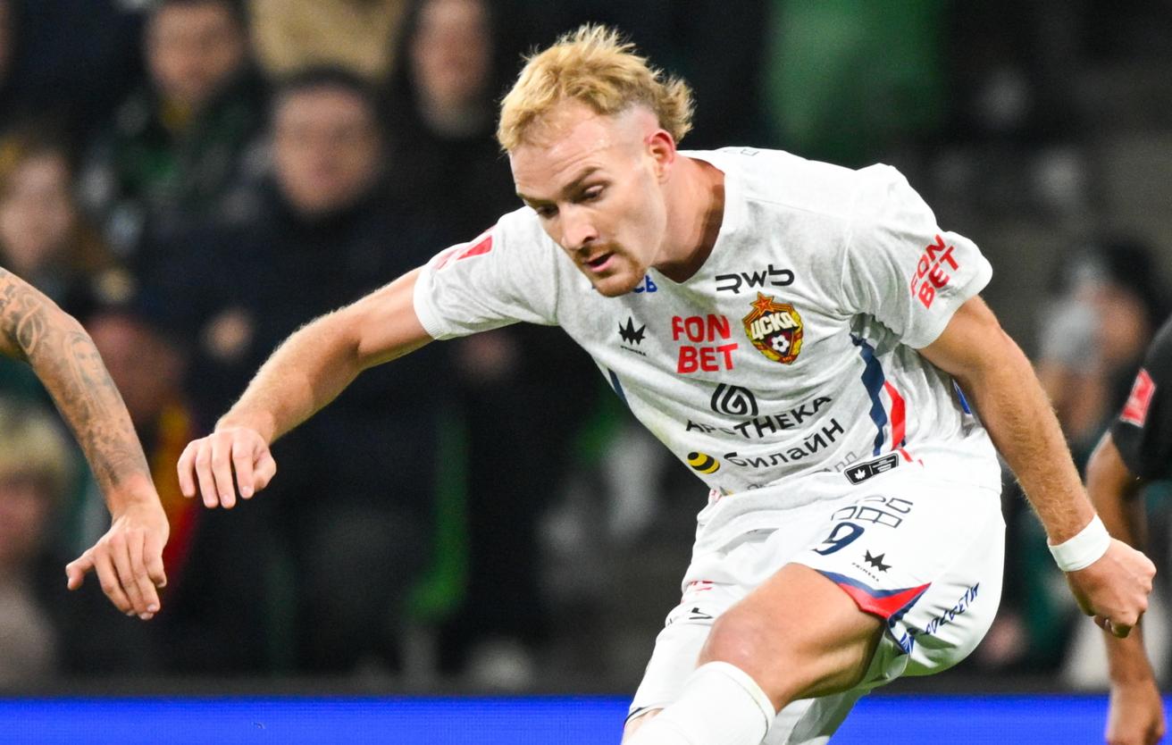 В матче ЦСКА с «Акроном» судьи впервые назначили угловой за задержку времени