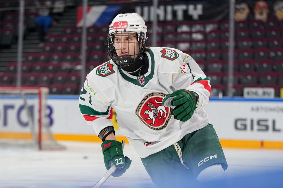 Экс-игрок системы «Ак Барса» Пустовой вошел в топ лучших игроков драфта НХЛ-2027