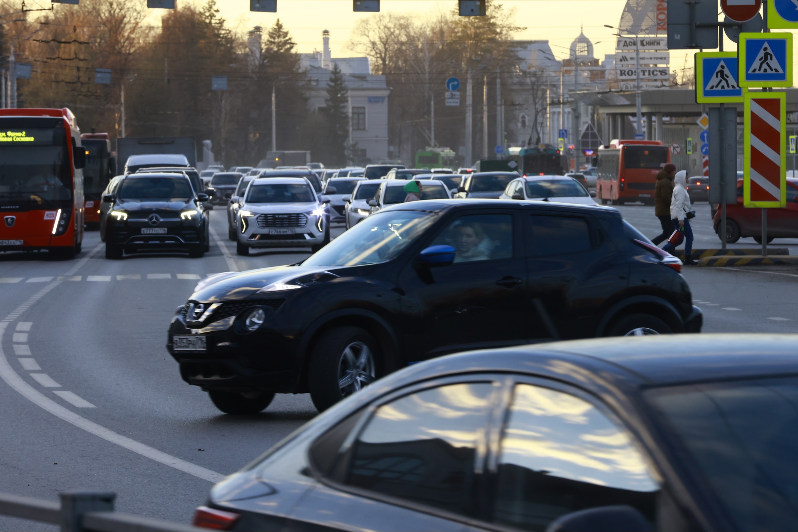 В России опять хотят в 5 раз повысить штраф за шумные автомобили