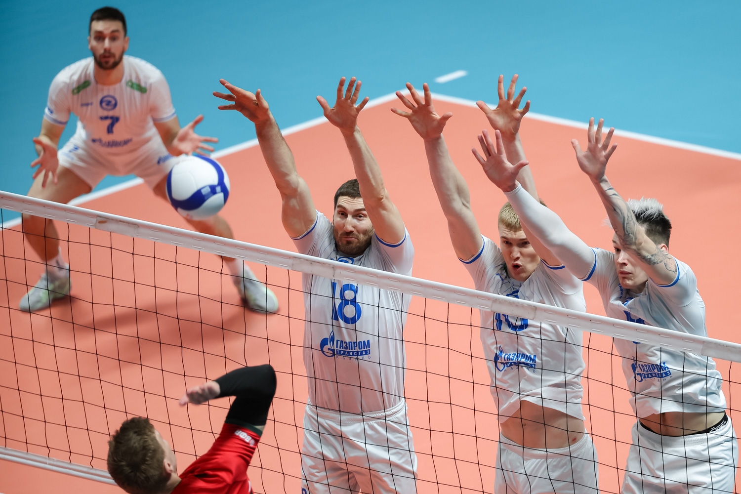 Роман Кручинин / ВК «Зенит - Казань»