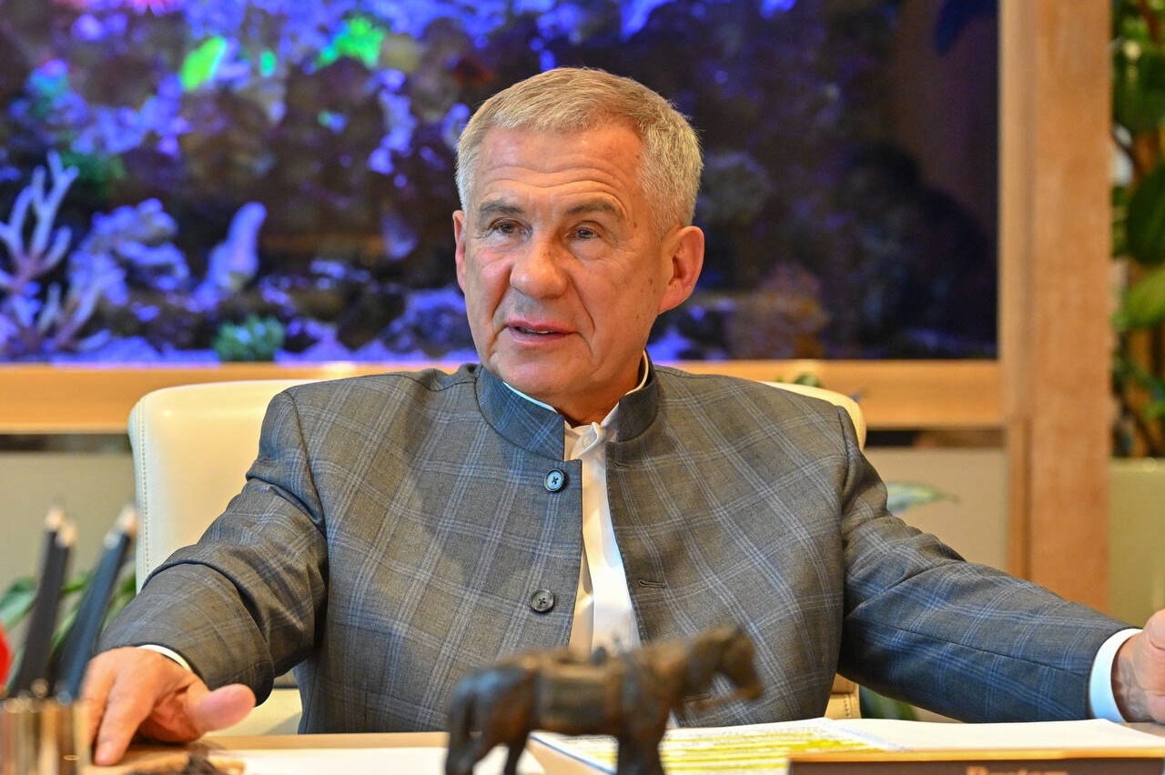 Рустам Минниханов поздравил татарстанцев с Пасхой