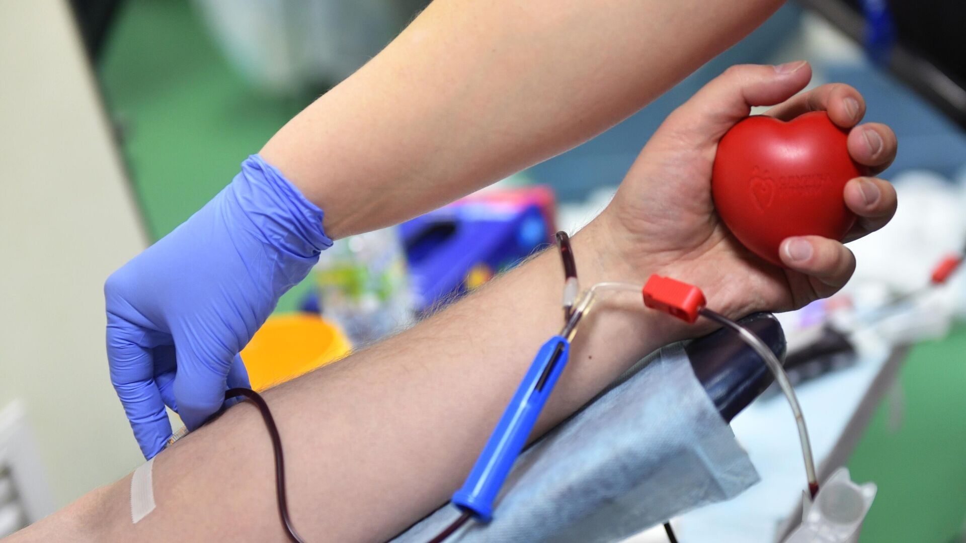 Неделя популяризации донорства крови и костного мозга стартовала в России