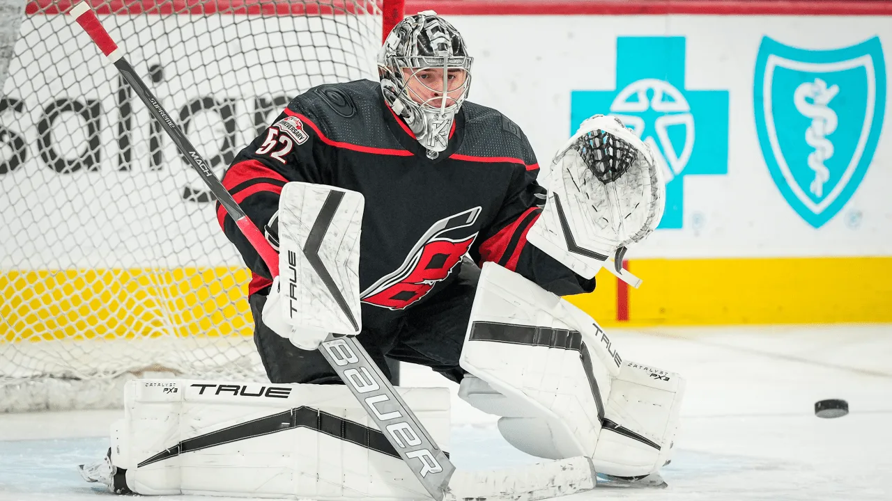 «Каролина» вызвала Кочеткова в НХЛ из АХЛ перед стартом плей-офф