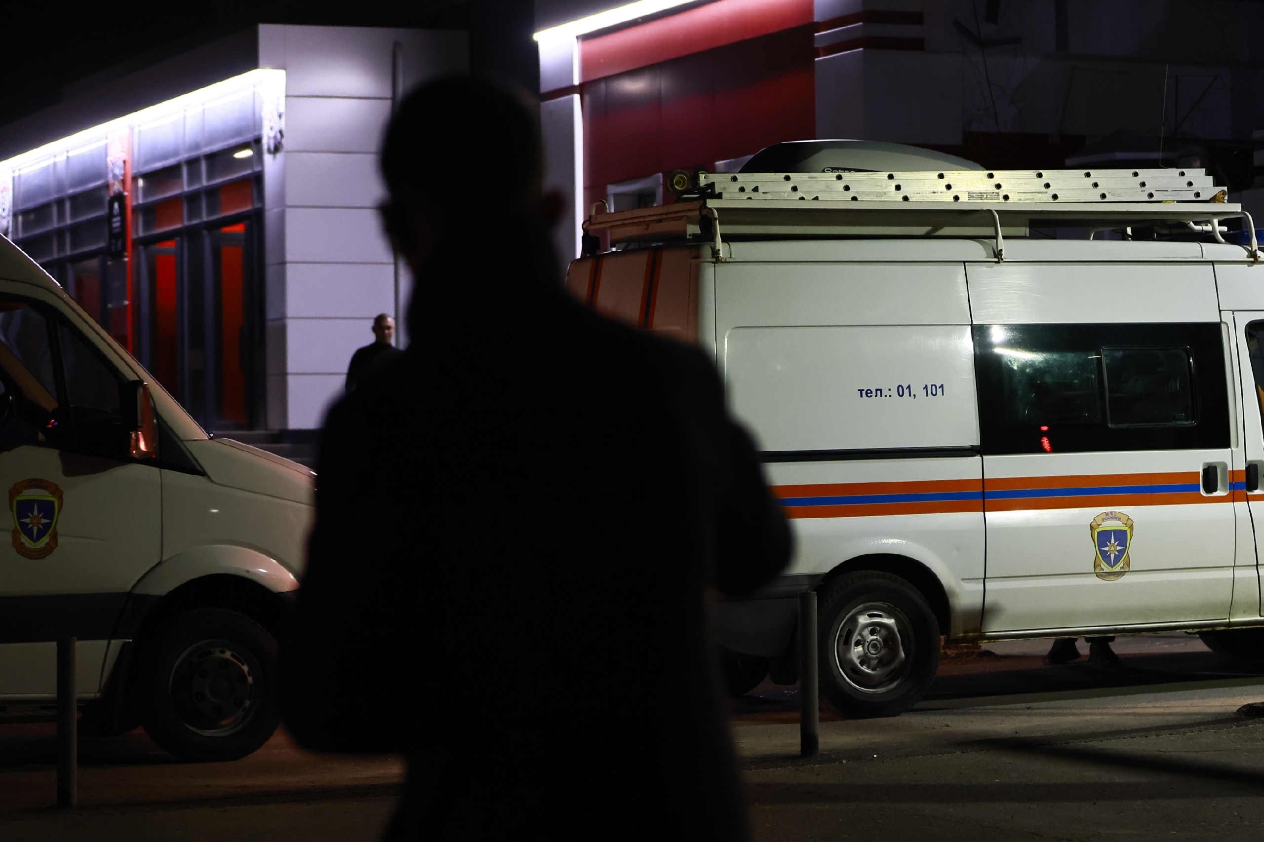 «Девочки, дошла до завода, ничего не понятно»: хроника ЧП на казанском пороховом