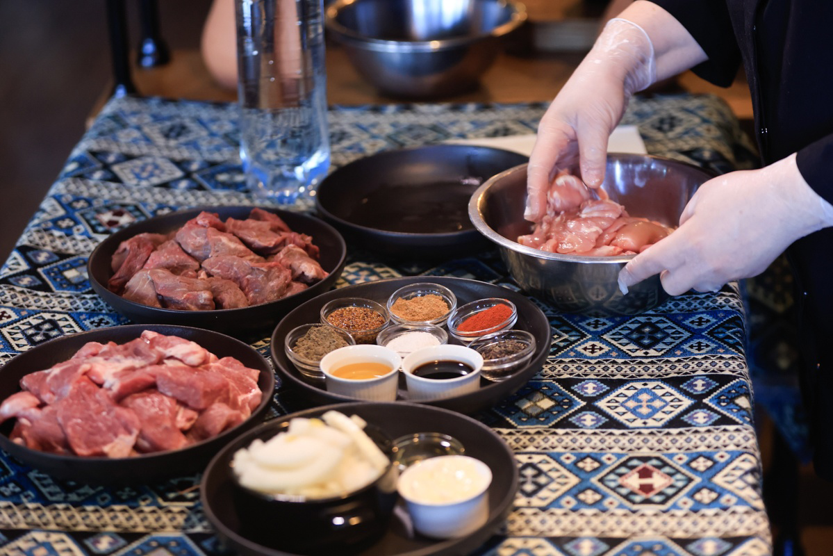 Стоимость «шашлычного набора» в 2026 году достигнет почти 5 тысяч рублей