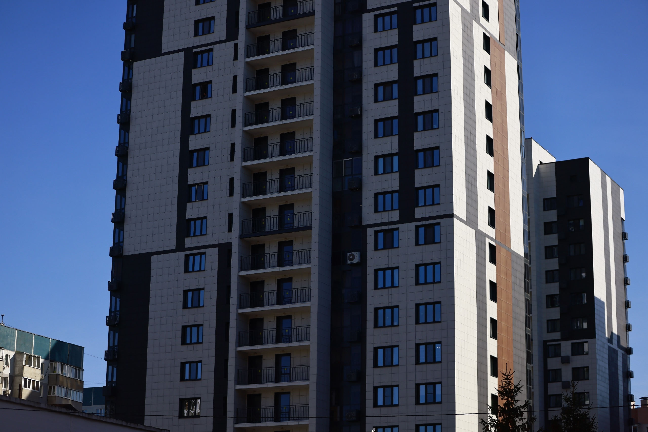 Продажи на рынке новостроек Казани в марте стали худшими за три года