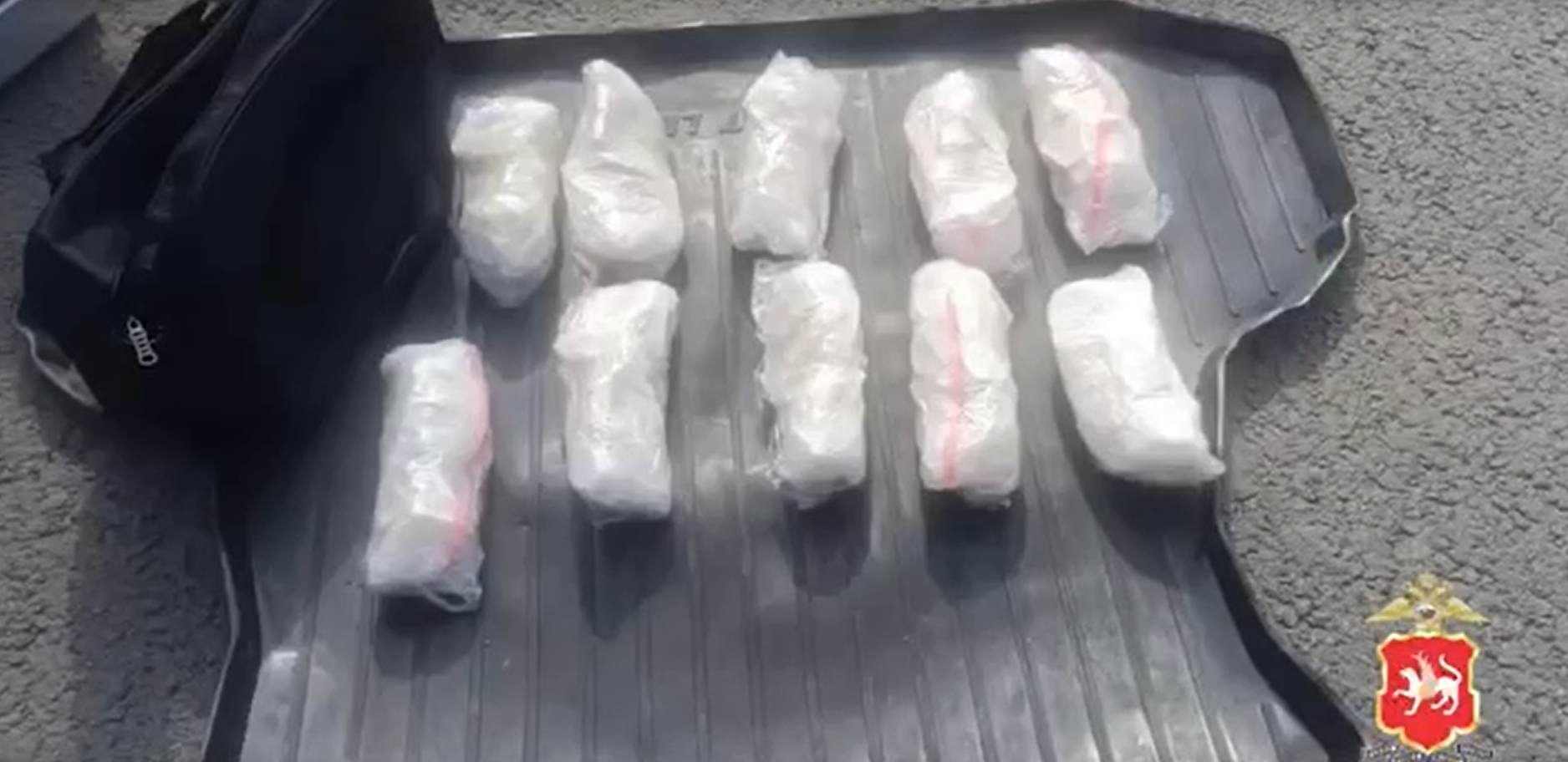 В Татарстане остановили «Ладу» за непристегнутый ремень и нашли 10 кг наркотиков