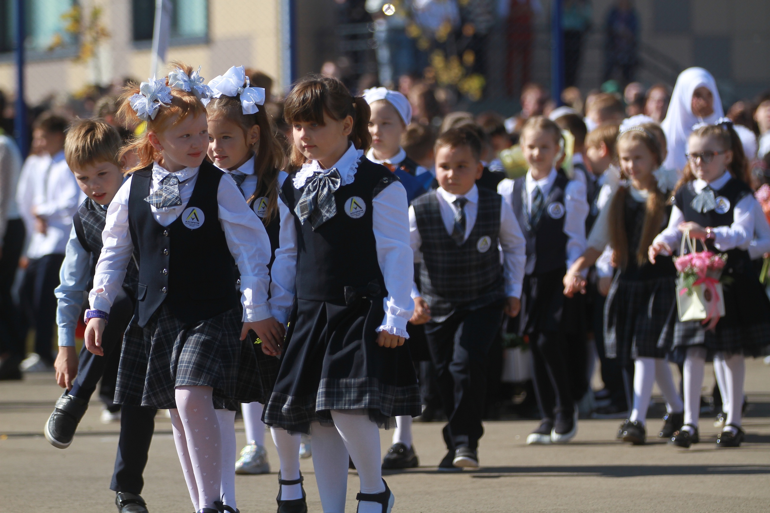 Заслуженный учитель России выступил против «пятой четверти» для школьников