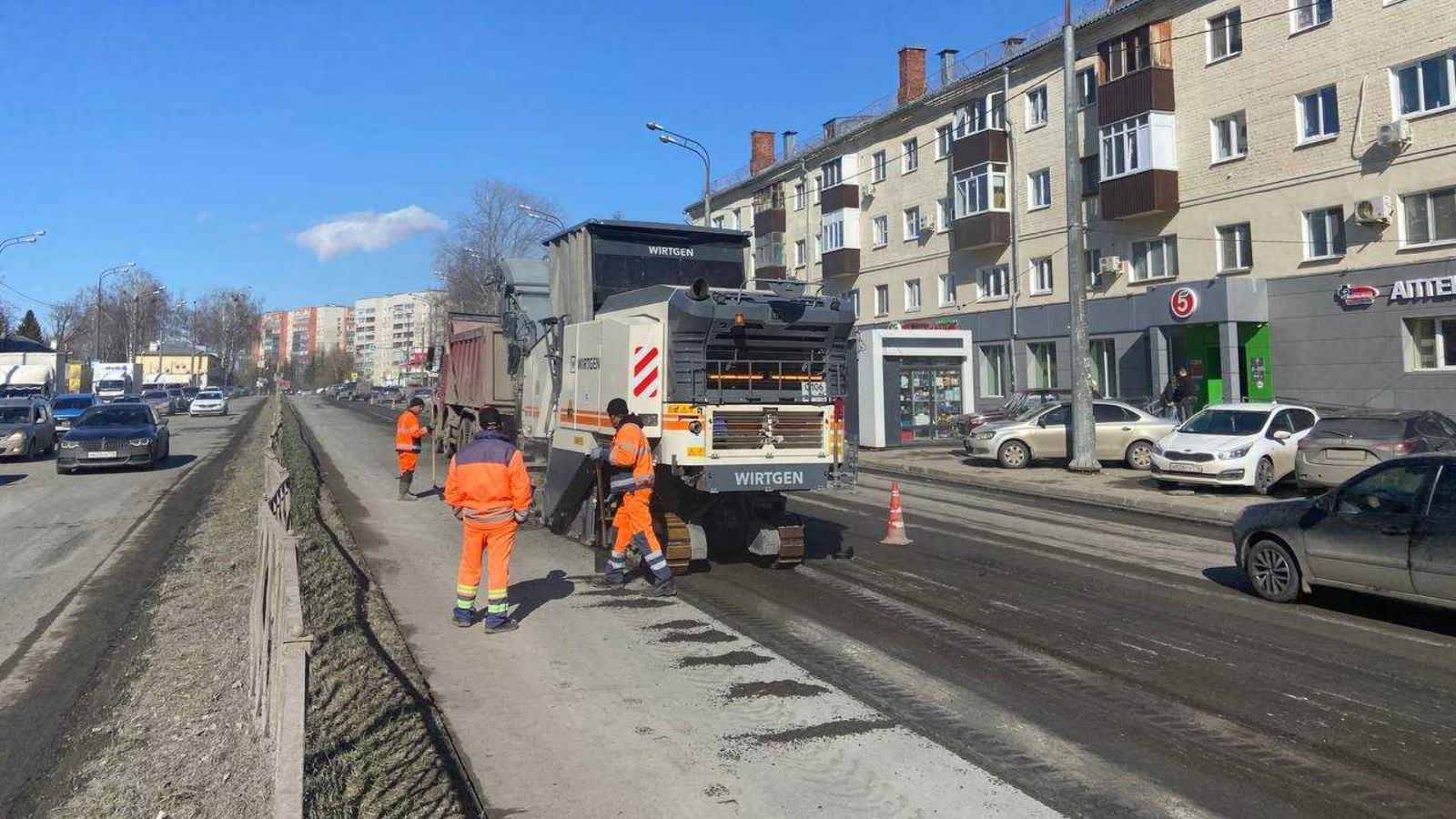 Ремонт части улицы Ленинградской начался в Казани