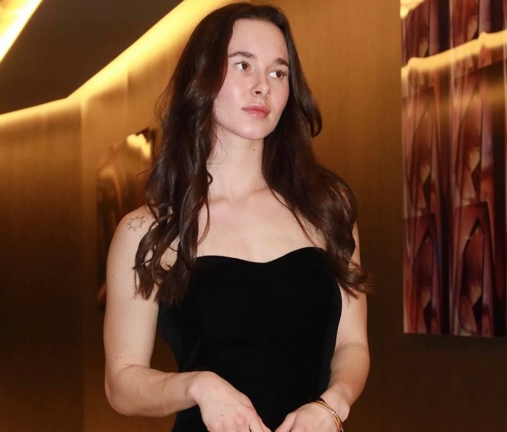 социальные сети Дарьи Непряевой