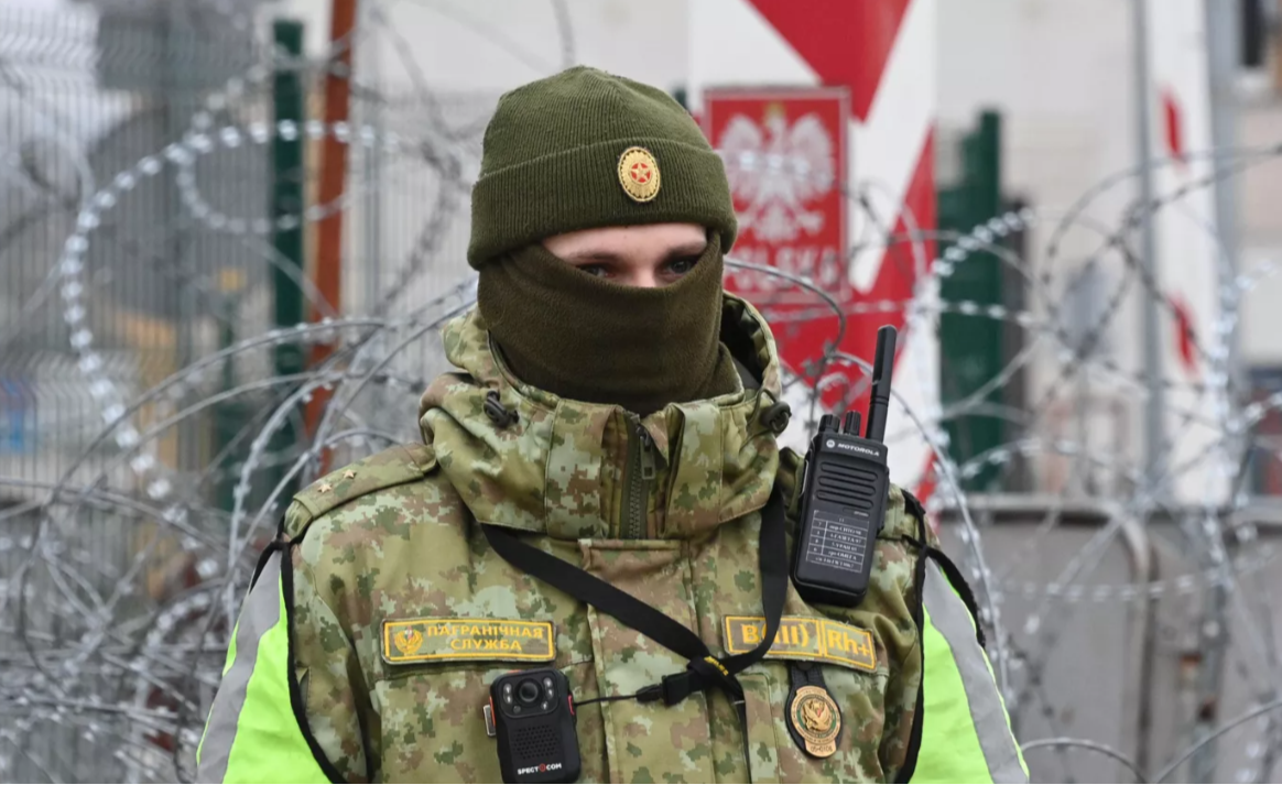 Белорусский КГБ вернул на родину граждан России и СНГ после обмена