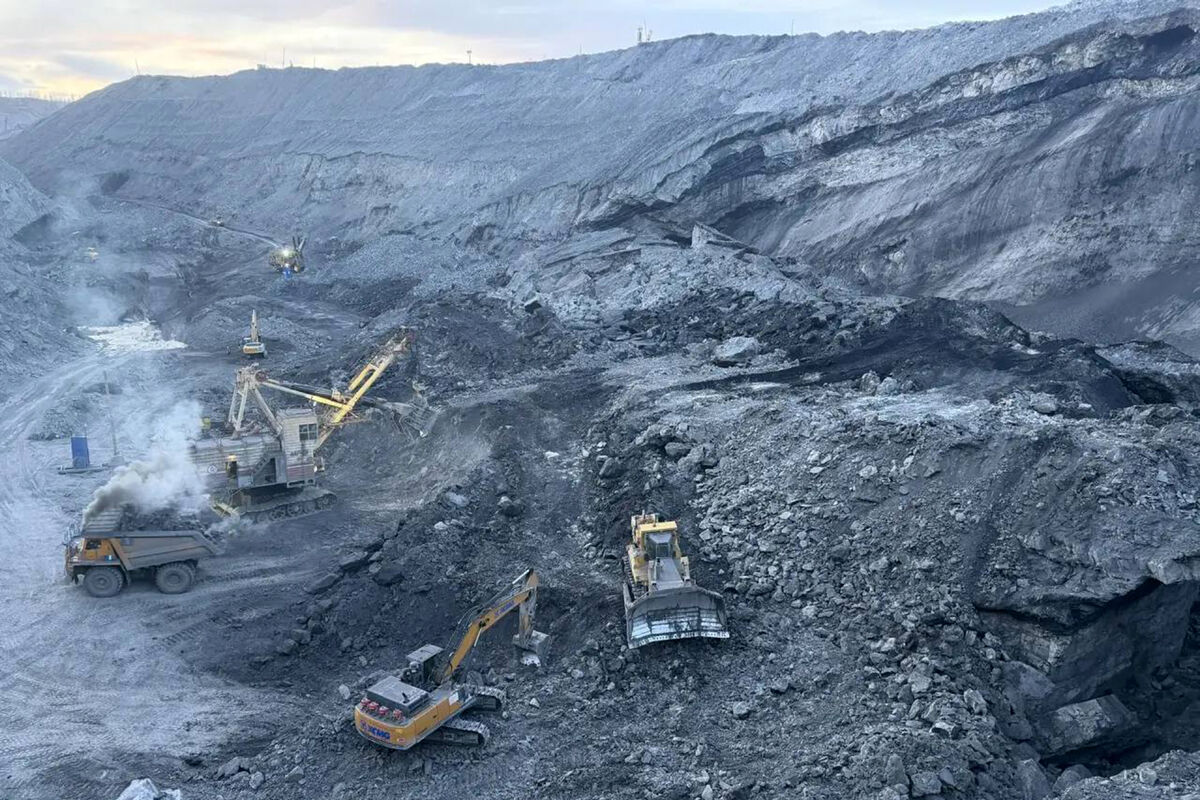 Количество погибших при обрушении рудника в Магаданской области выросло до 8