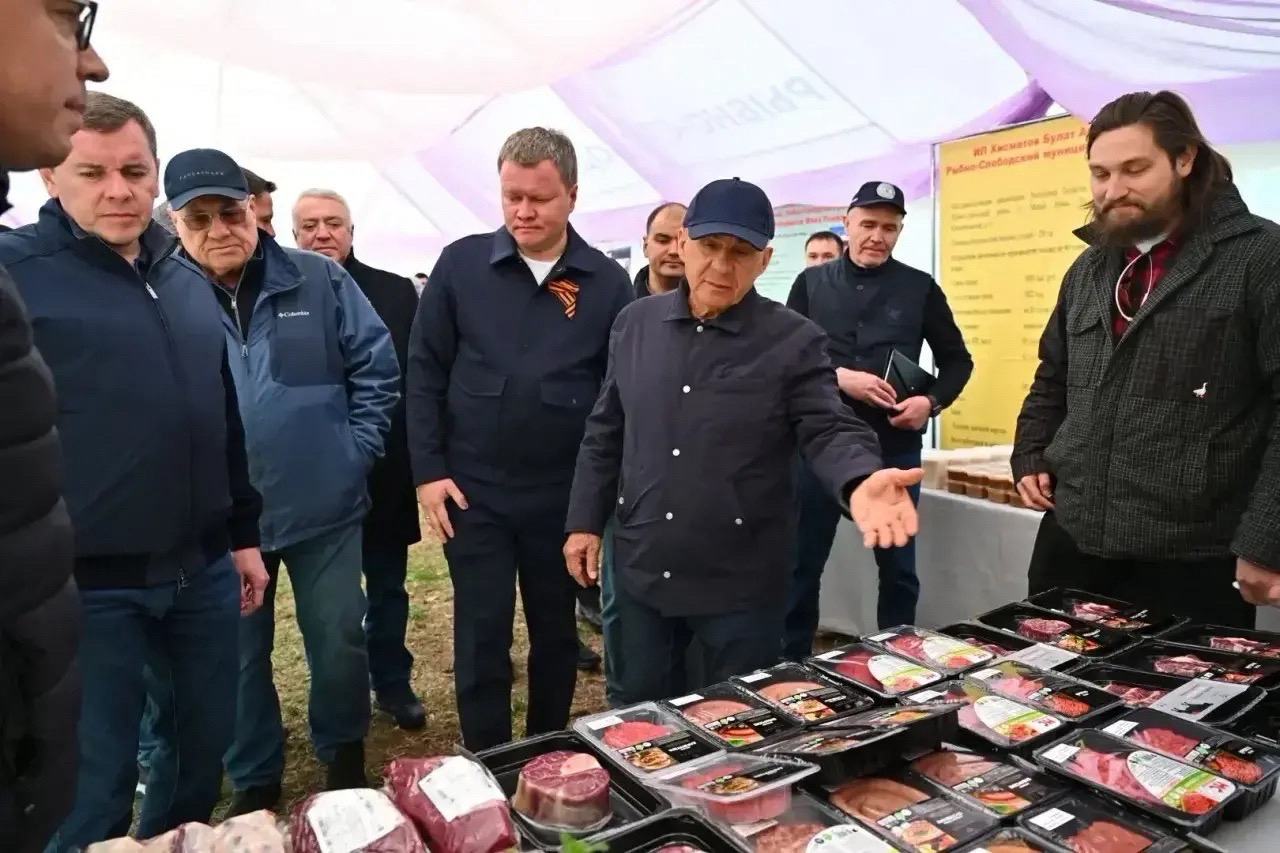 Минниханову обещали остановить упадок поголовья скота в Рыбно‑Слободском районе
