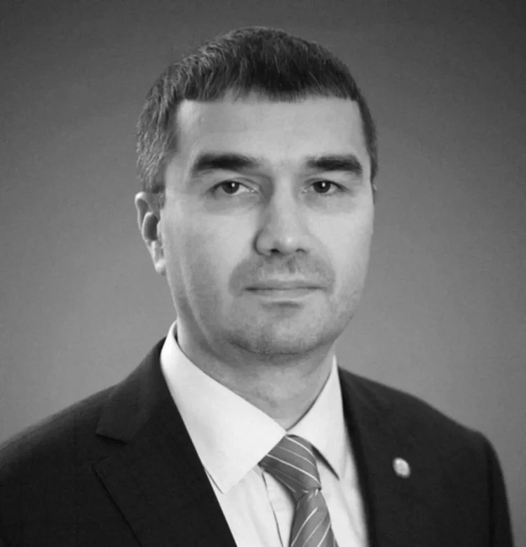 Скончался экс-врио начальника управления ЗАГС Кабмина Татарстана Ильдар Бадреев