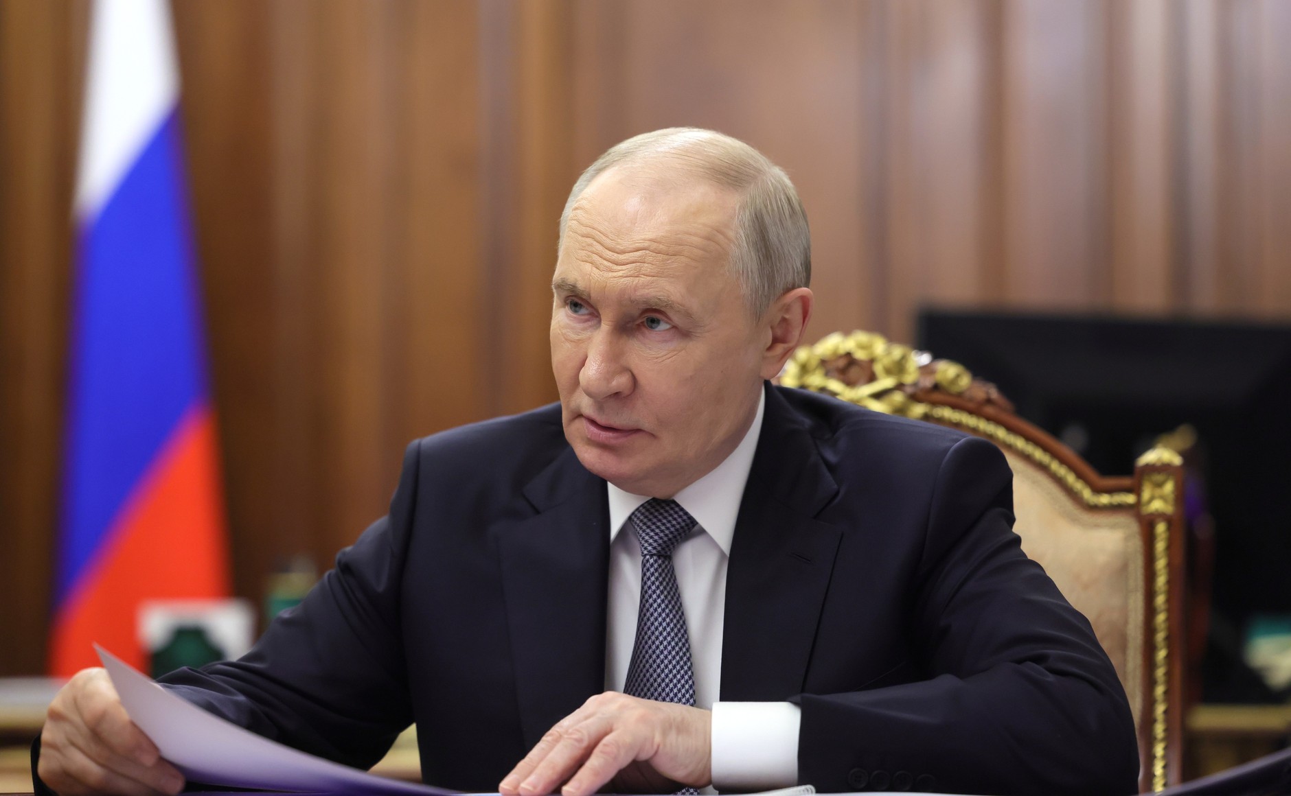 Путин обратился к участникам KazanForum, оценив, что он проходит в Татарстане