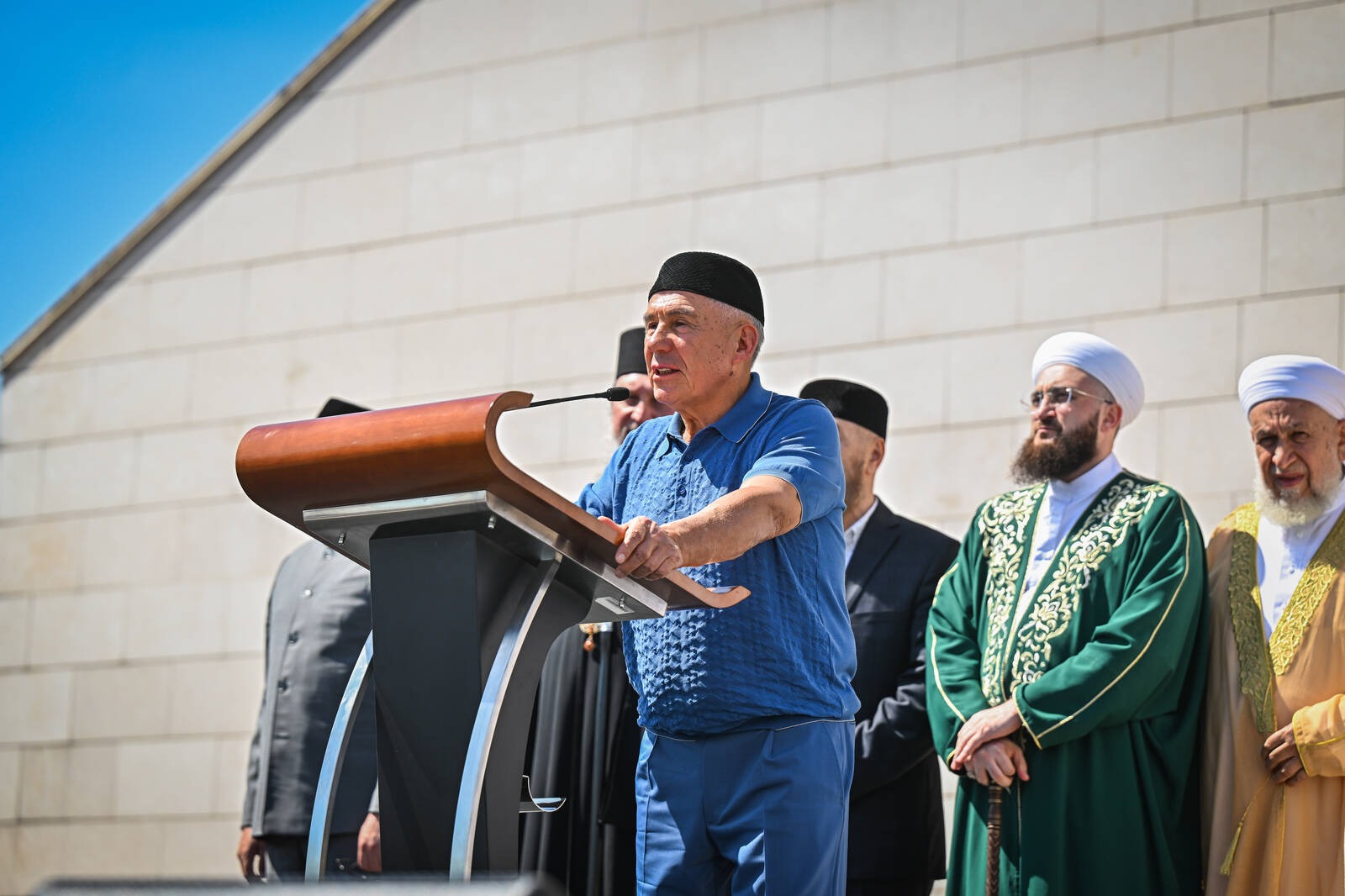 Минниханов принял участие в празднике «Изге Болгар жыены» в Болгаре