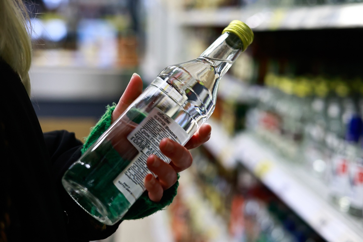 Количество пострадавших от некачественного алкоголя в России сократилось