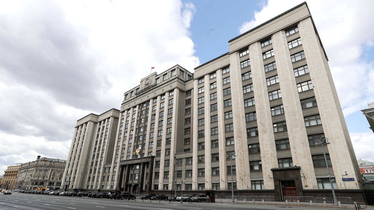 Госдума разрешила регионам самостоятельно запрещать продажу вейпов