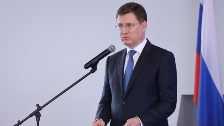 Вице-премьер Новак обсудил, как решать кризис с топливом в России