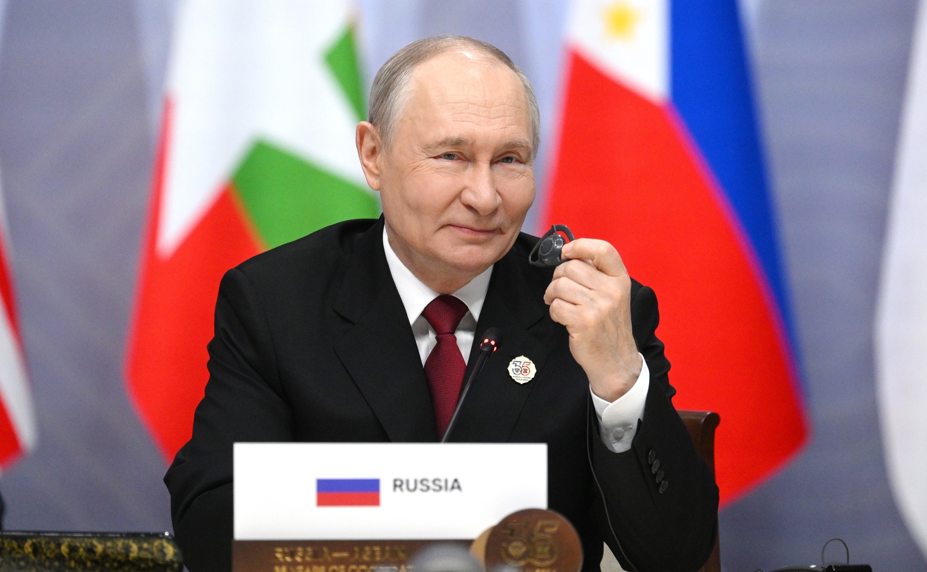 Россия и АСЕАН — стратегические партнеры, заявил Путин на саммите в Казани