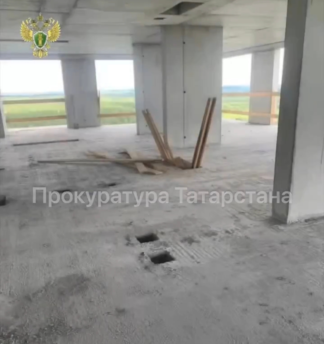Возбуждено уголовное дело после гибели работника на стройке в Зеленодольске
