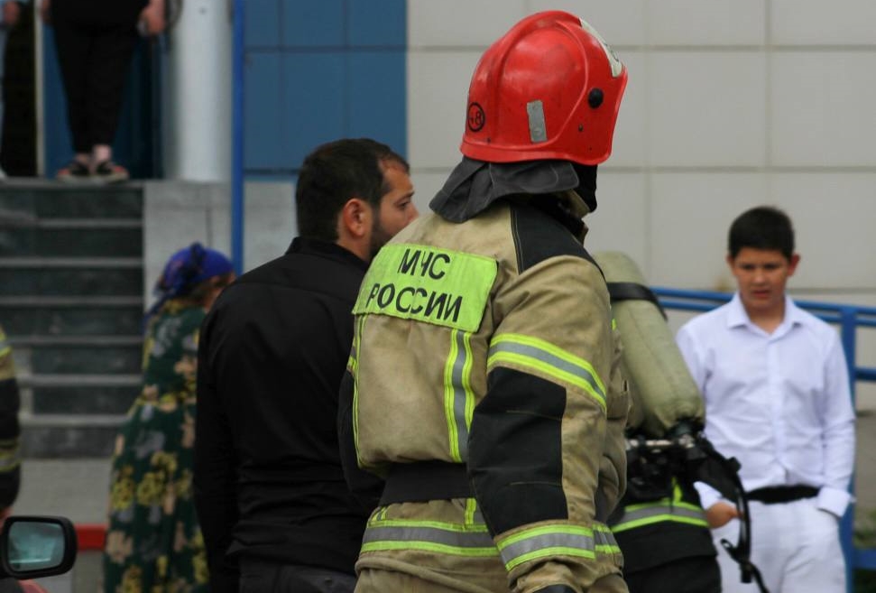 Пожар на нефтебазе в Краснодарском крае начался после падения БПЛА