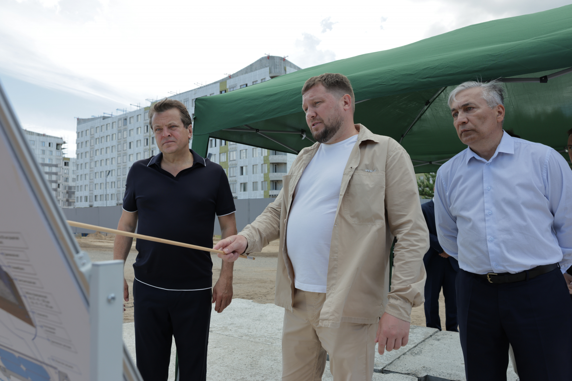 Метшин оценил ход строительства инженерных сетей к новому микрорайону