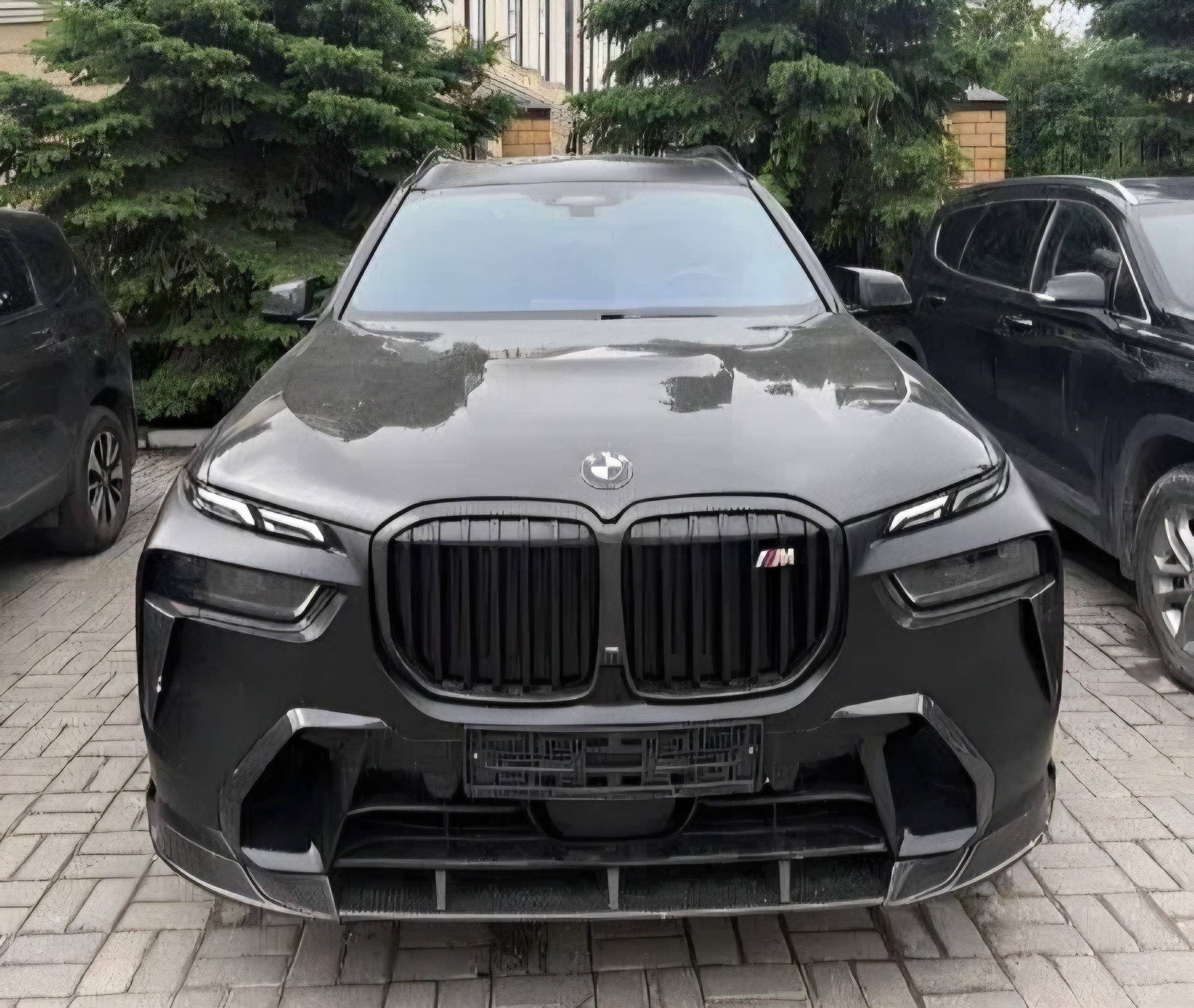 Конфискованный у экс-судьи Минапова BMW продали на торгах за 11,6 млн
