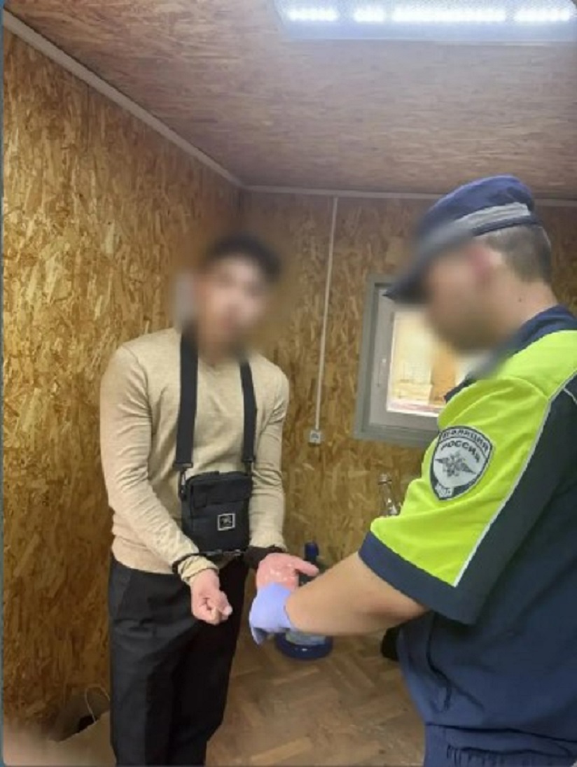 В руки инспекторов ГИБДД попался нижнекамец с наркотиками