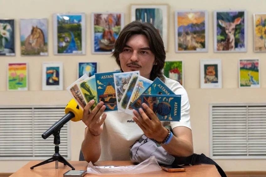 Казанский блогер прошел 2 тысячи километров до Казахстана ради рукопожатия