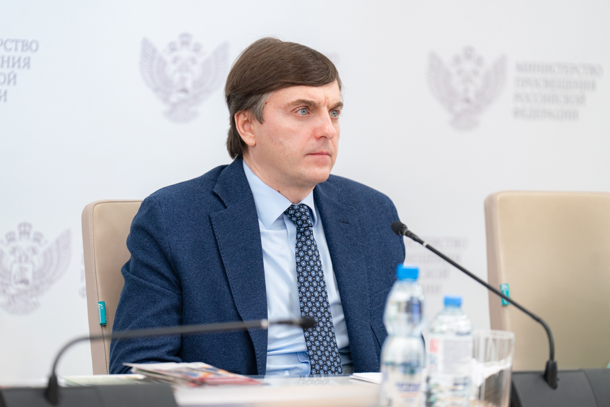 Кравцов об ОГЭ по истории: «Задания не будут выходить за рамки программы»