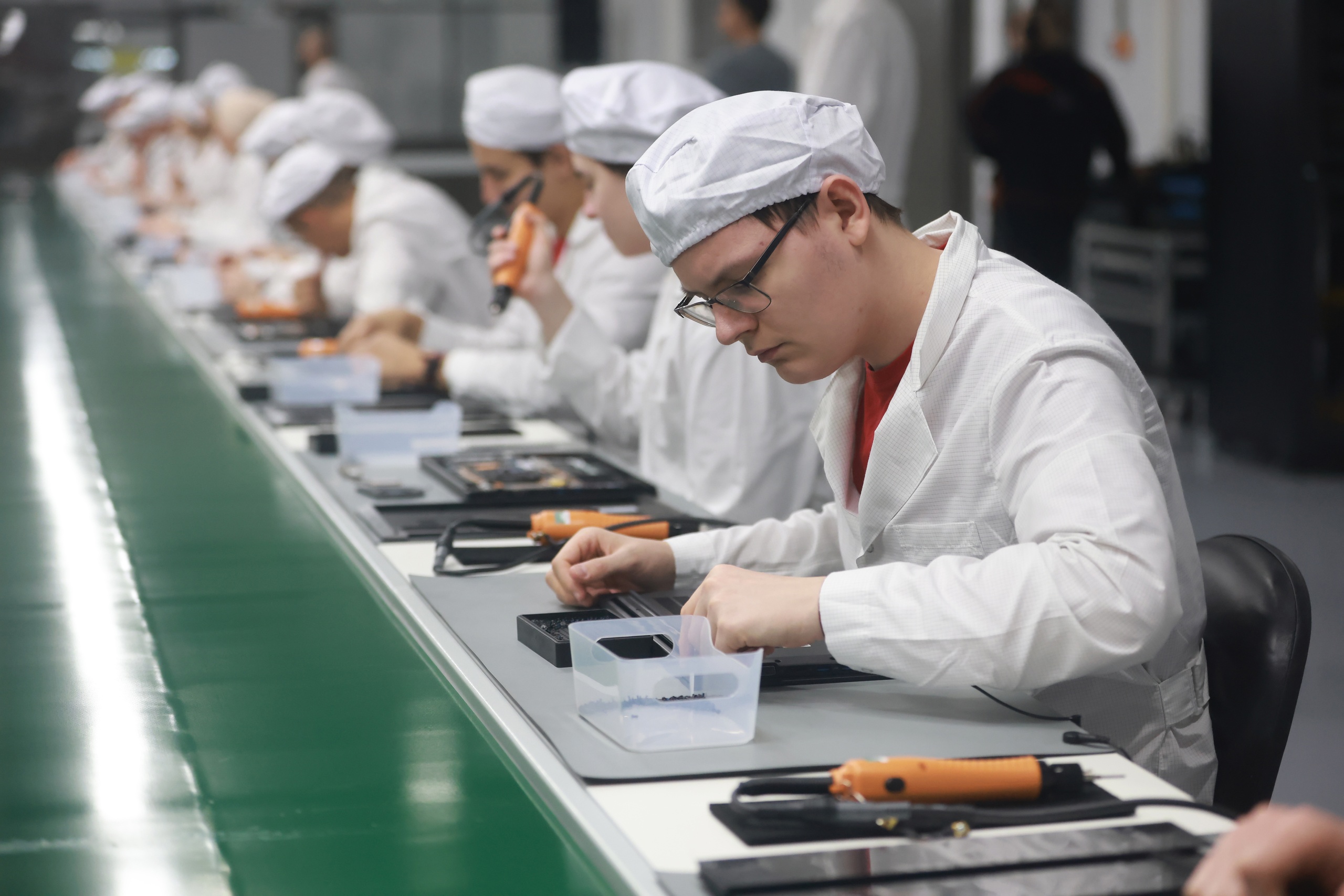 Татарстанские девятиклассники закроют кадровые дыры в рабочих профессиях