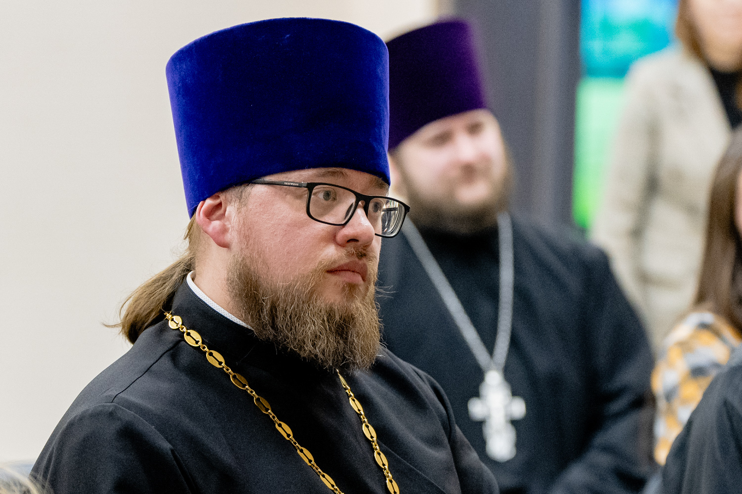 Казанский иерей объяснил важность десницы Спиридона Тримифунтского для финансов