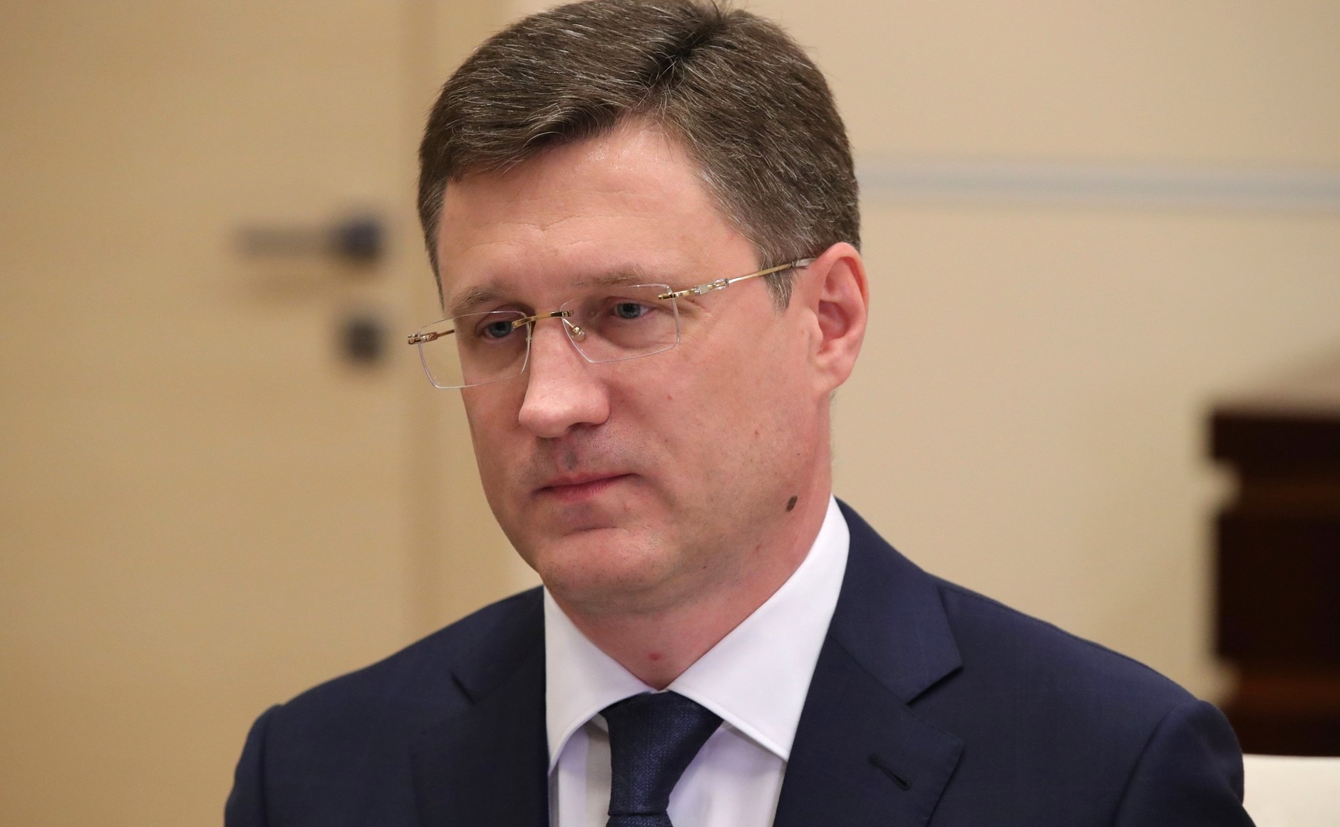Новак заявил о начале импорта топлива в Россию
