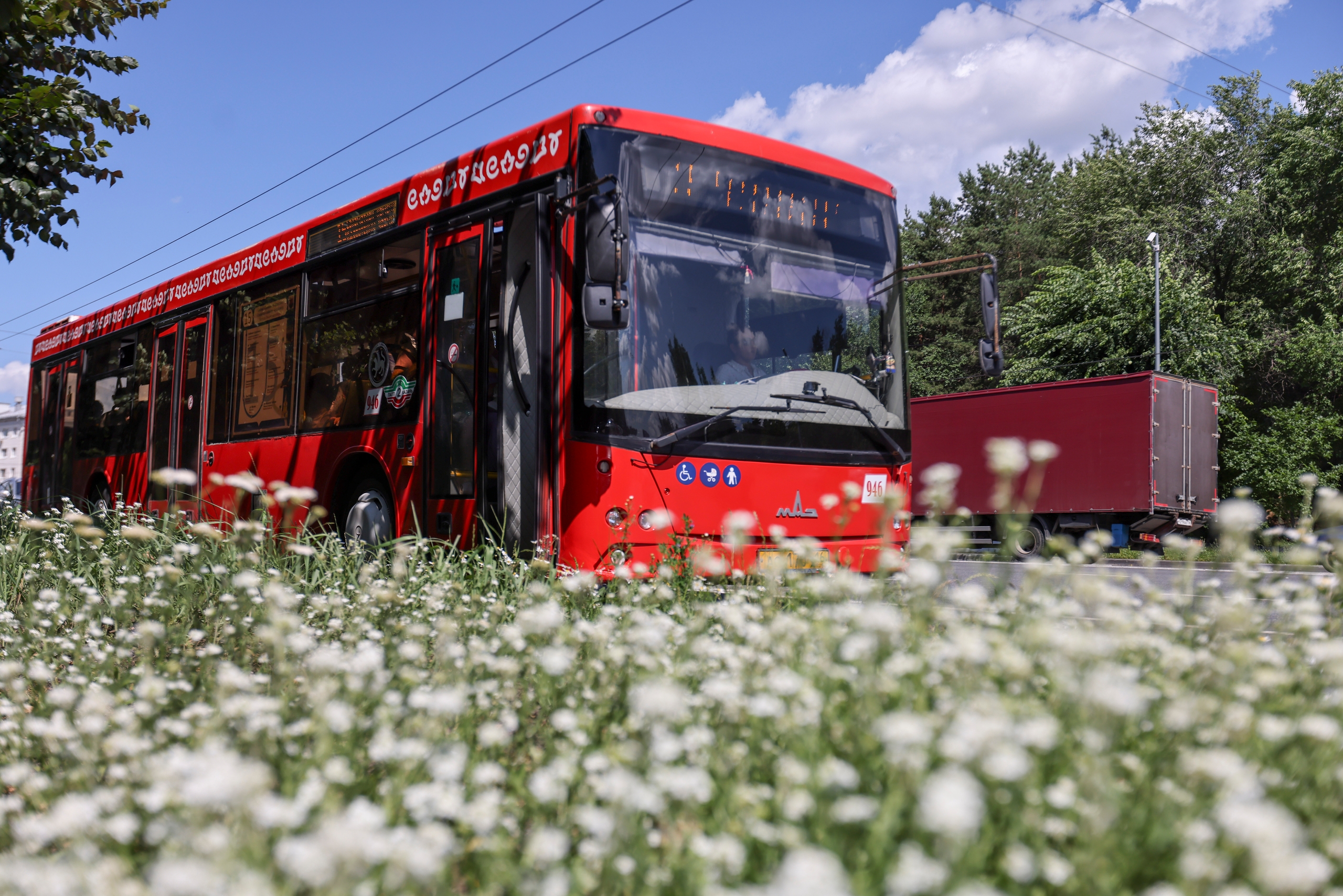 Казанцам напомнили, как ходит общественный транспорт на День города