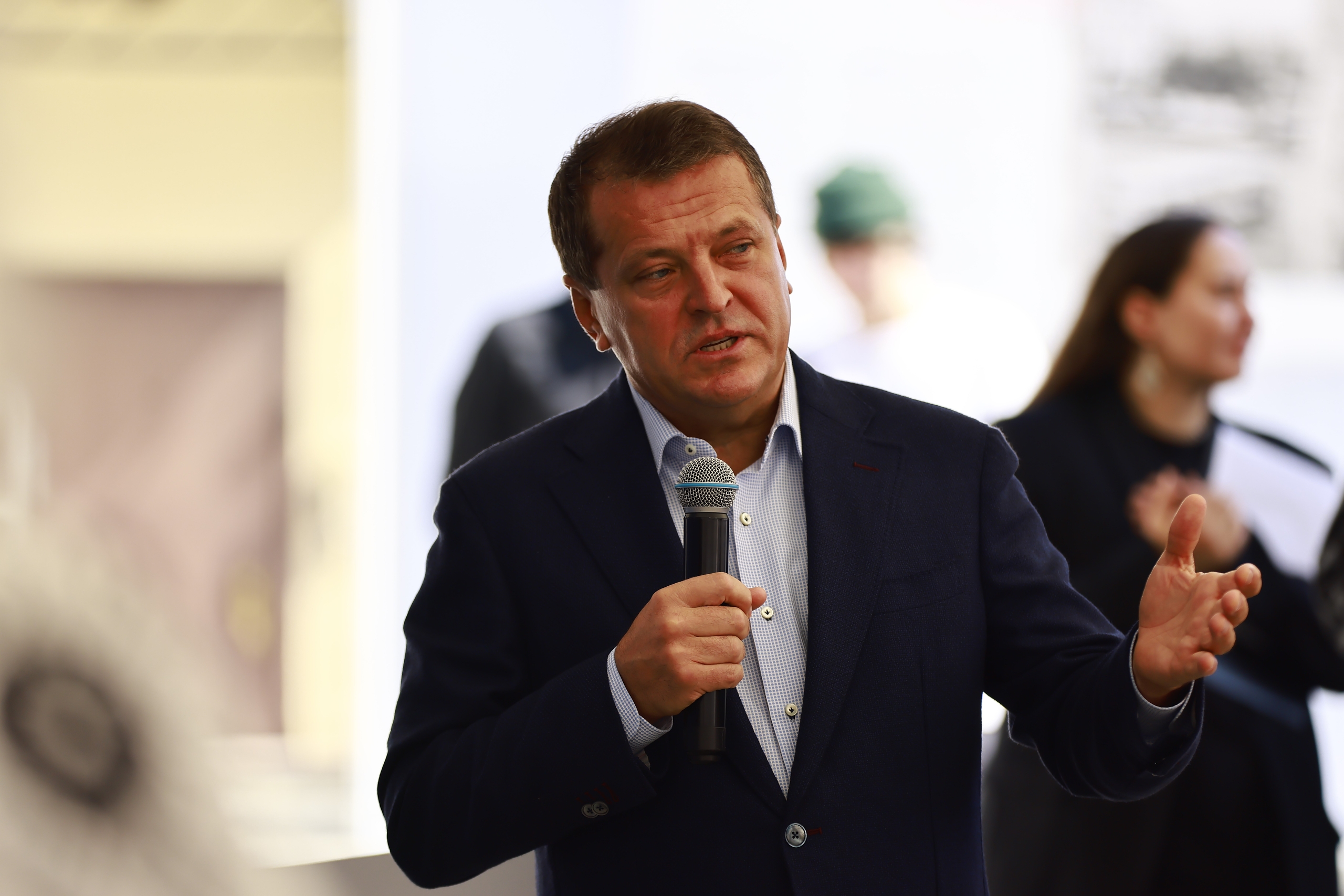 Метшин: «Денег никогда не хватает, важно, чтобы хватало нашего доброго сердца»