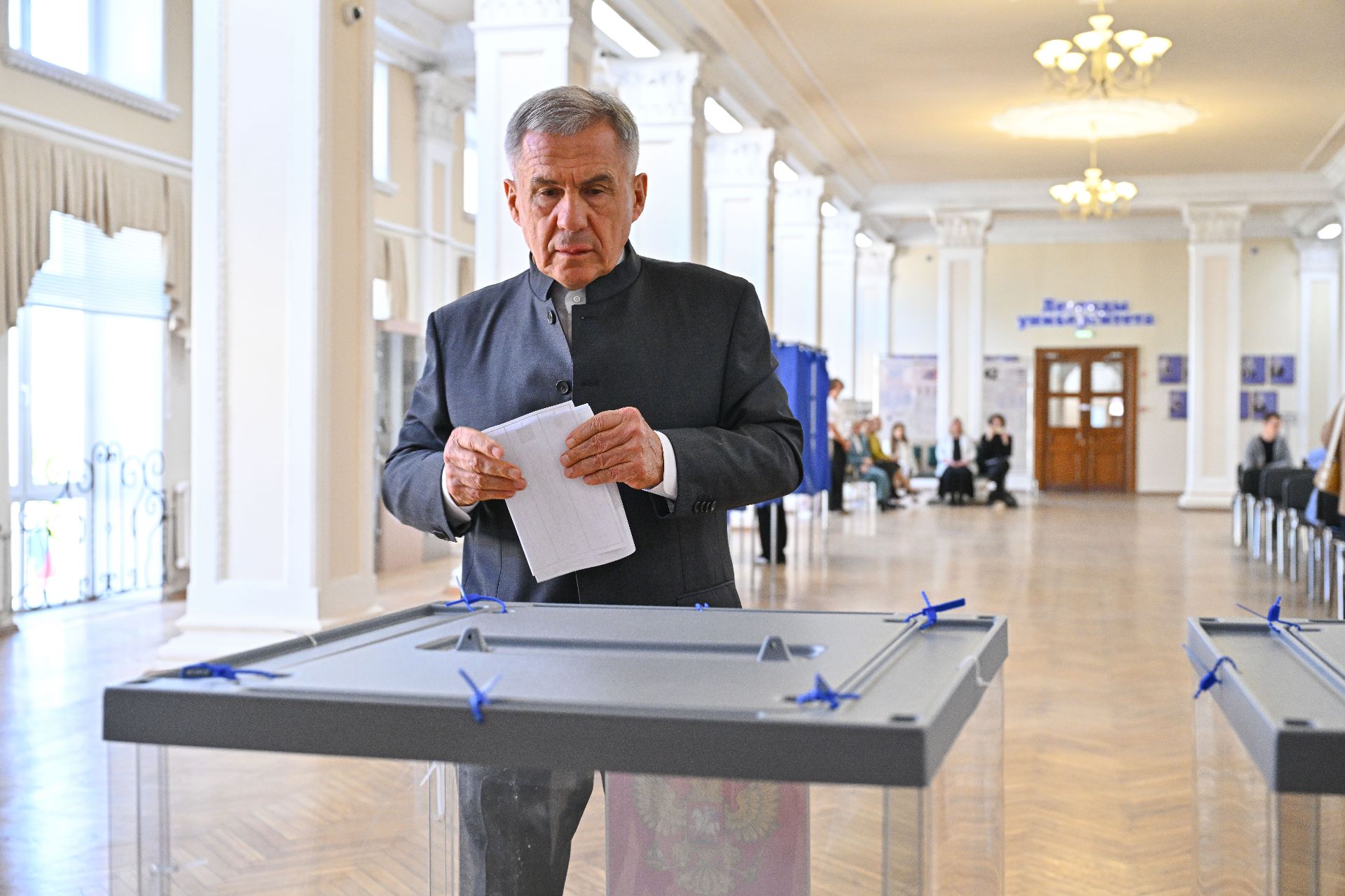 Рустам Минниханов взял под контроль ход голосования на выборах в Татарстане