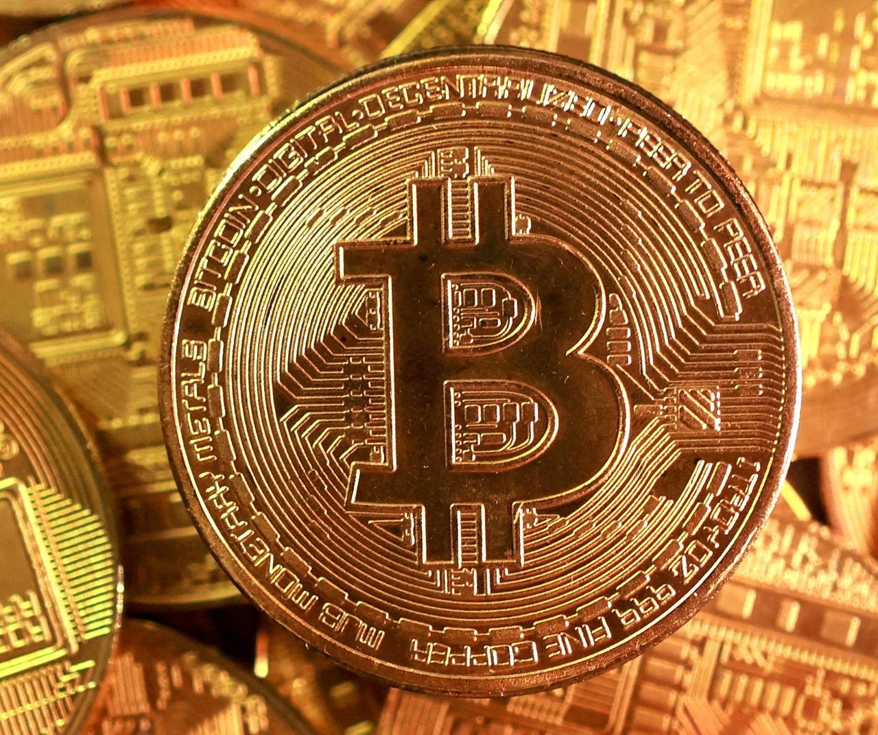 Биткоин впервые с начала года превысил 85 тысяч долларов
