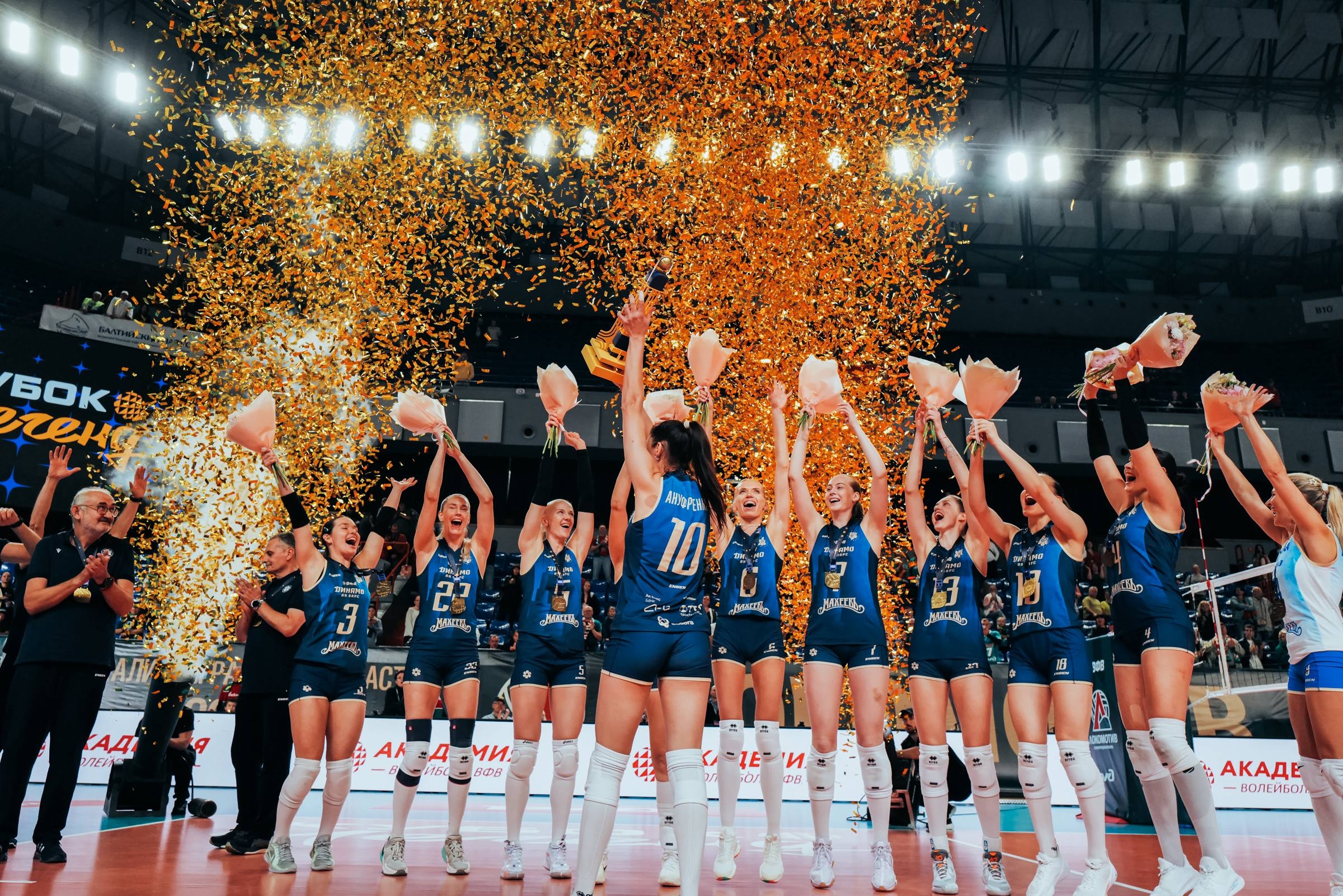 «Динамо - Ак Барс» второй год подряд выиграло Кубок Легенд